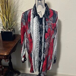 Christie & Jill Black and Gray Patterned Blouse